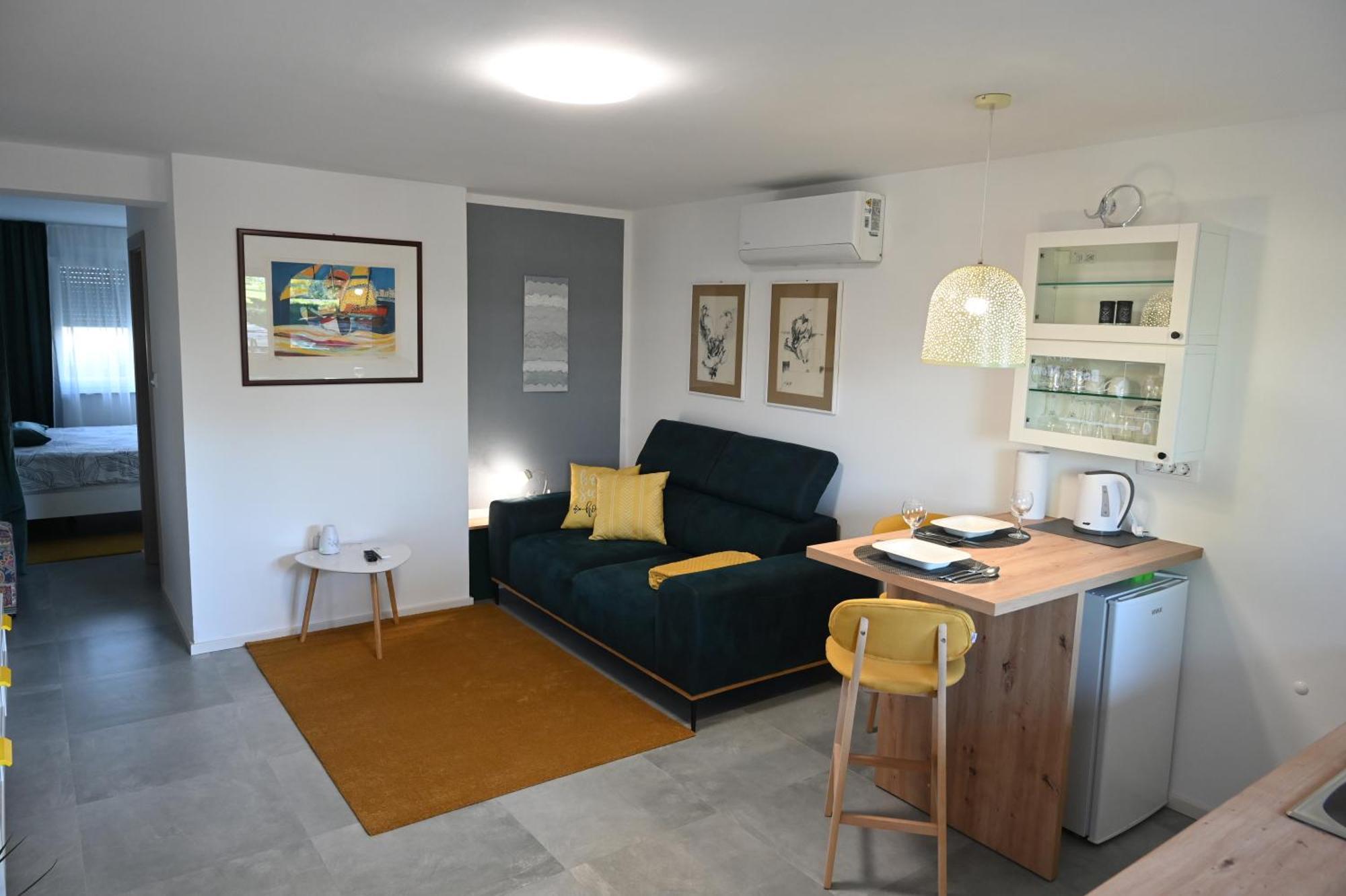 Studio Apartman Una -Self Check In,Free Parking Karlovac Extérieur photo