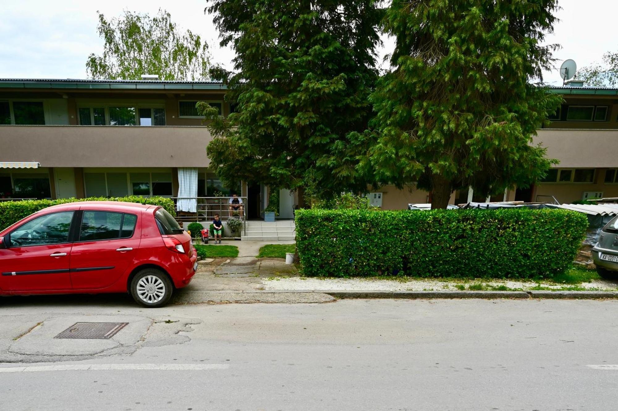 Studio Apartman Una -Self Check In,Free Parking Karlovac Extérieur photo