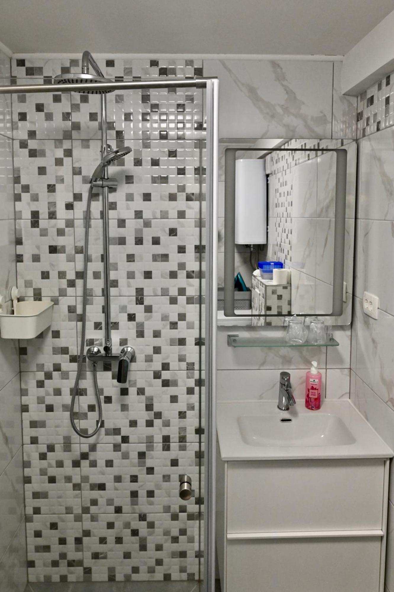 Studio Apartman Una -Self Check In,Free Parking Karlovac Extérieur photo